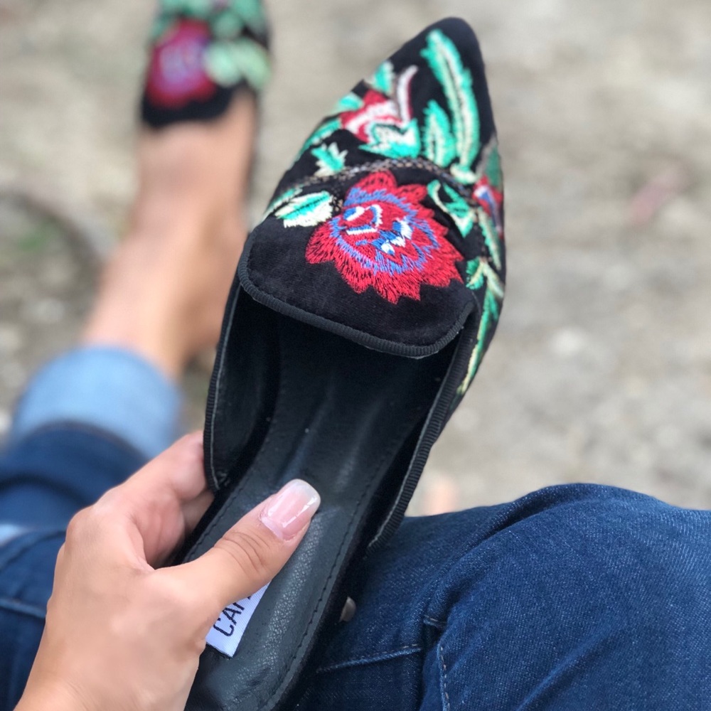 LAST1♥️Vegan Black rose embroidered pointy mule - Picture 3 of 8